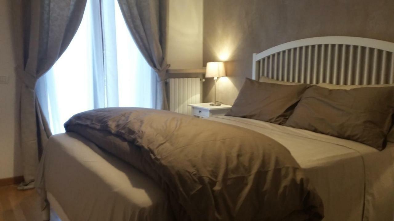 Bed and Breakfast Residenza Leon Кастельнуово-дель-Гарда Экстерьер фото